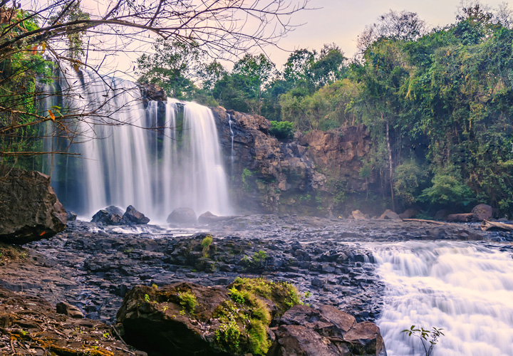 Bousra Waterfall