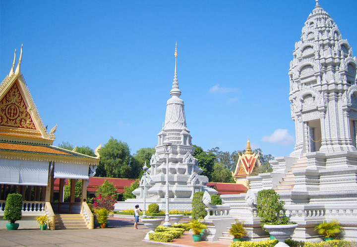 Kunthabopha Stupa