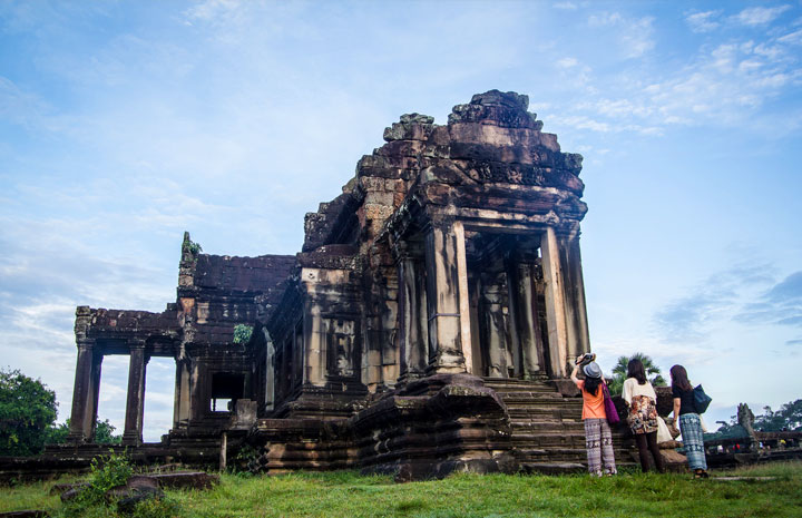 Amazing Cambodia 14 Days / 13 Nights